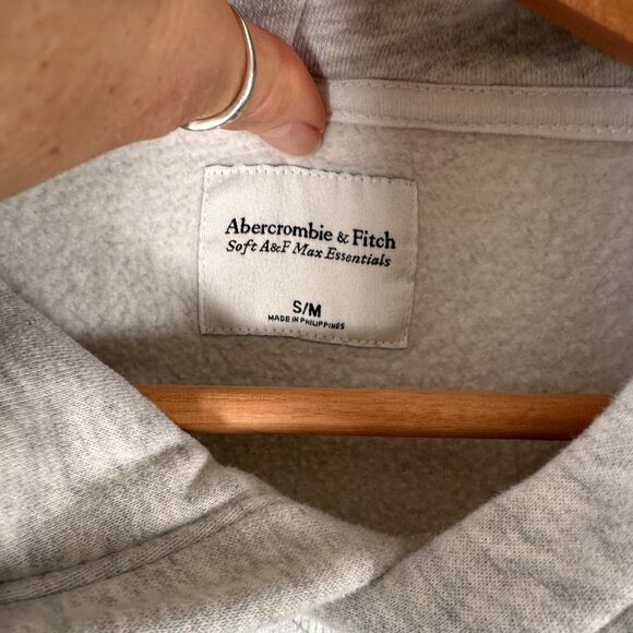 Abercrombie & Fitch Women's Essential Popover Hoodie in Light Gray | Size S/M - Picture 5 of 9